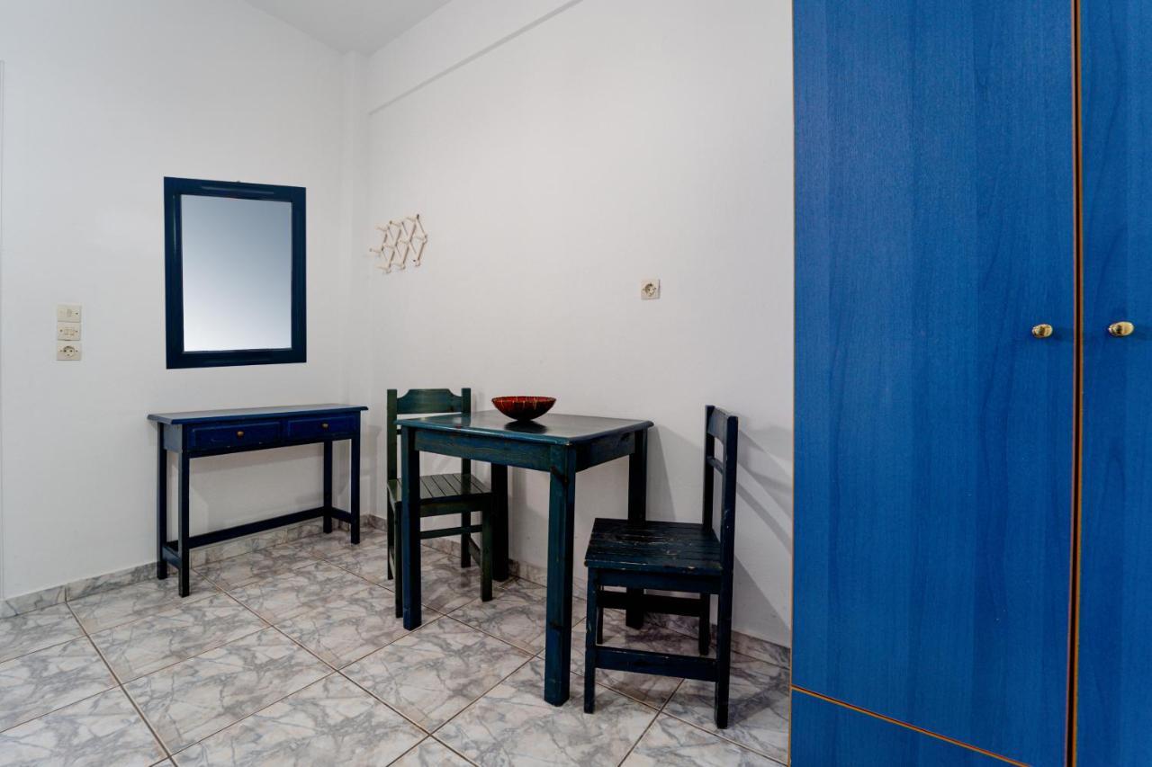 Marousi Suites Perissa  Buitenkant foto