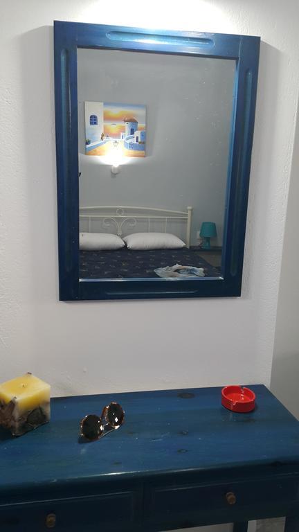 Marousi Suites Perissa  Buitenkant foto